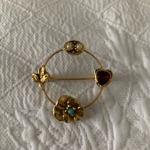 Gold flower heart pearls leaf pin brooch